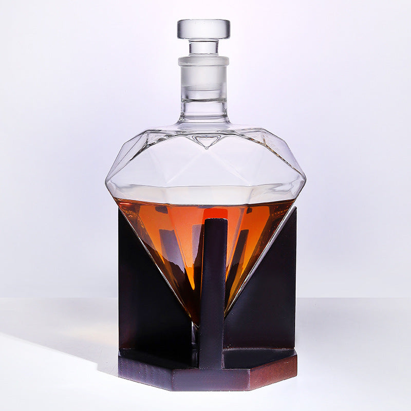 Borosilicate glass diamond decanter